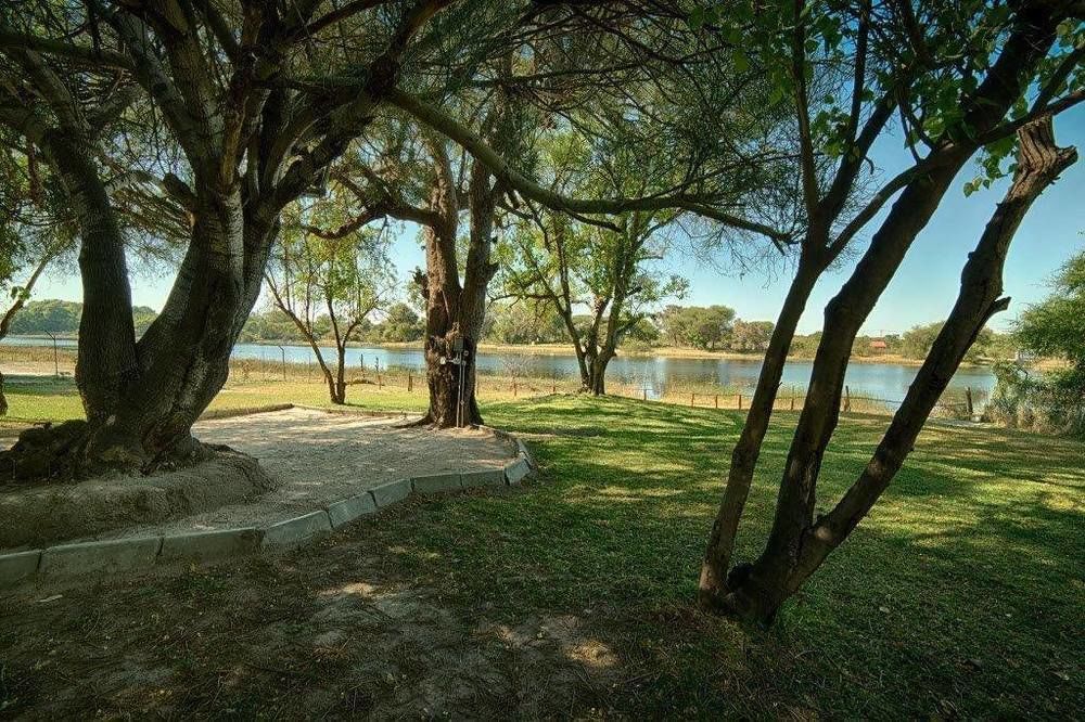 Hotel Motsebe Backpackers Maun Exterior foto